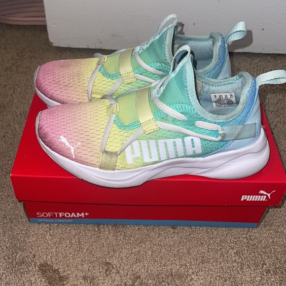 SoftRide Slip on Puma Gym Shoes - Picture 3 of 4